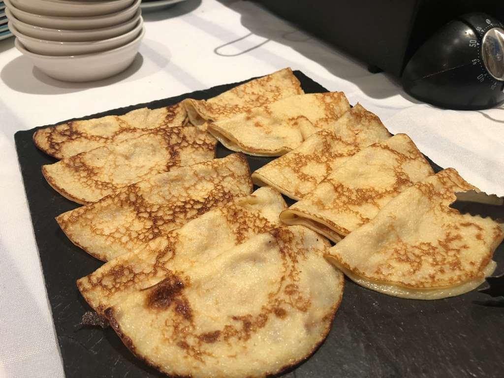 萨克莱雷姆布里特酒店 兰斯 餐厅 照片